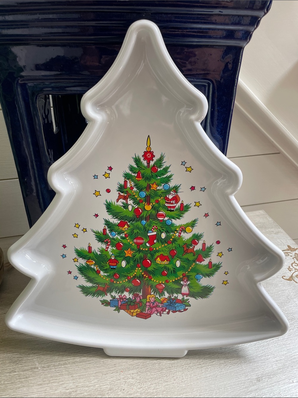 Beautiful Vintage Christmas Cookie Tray